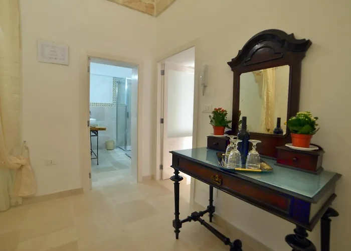 Le Nicchie 度假居 奥斯图尼